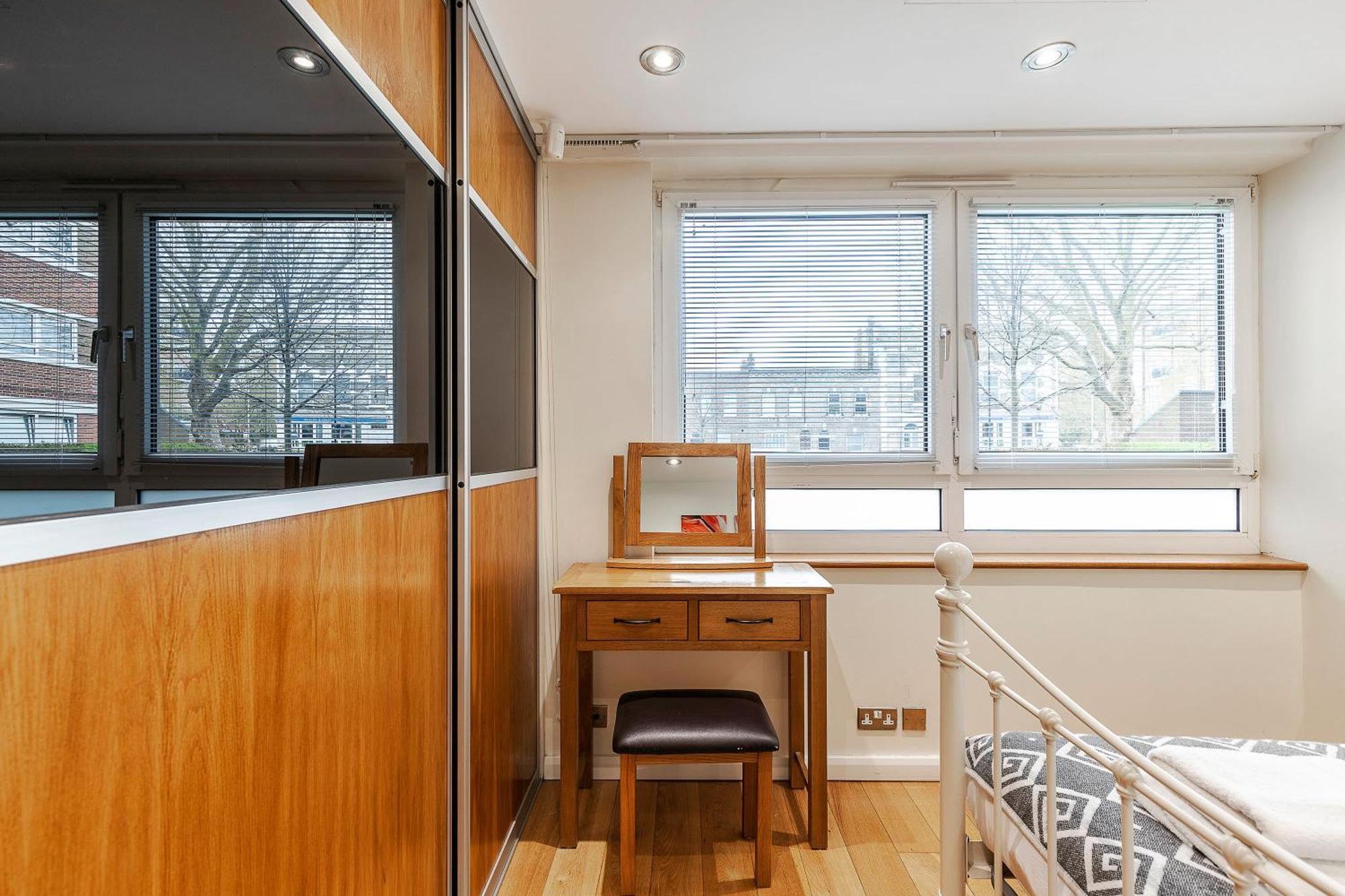 Tower Bridge 2Br Apartment For 6 With Terrace London Bagian luar foto